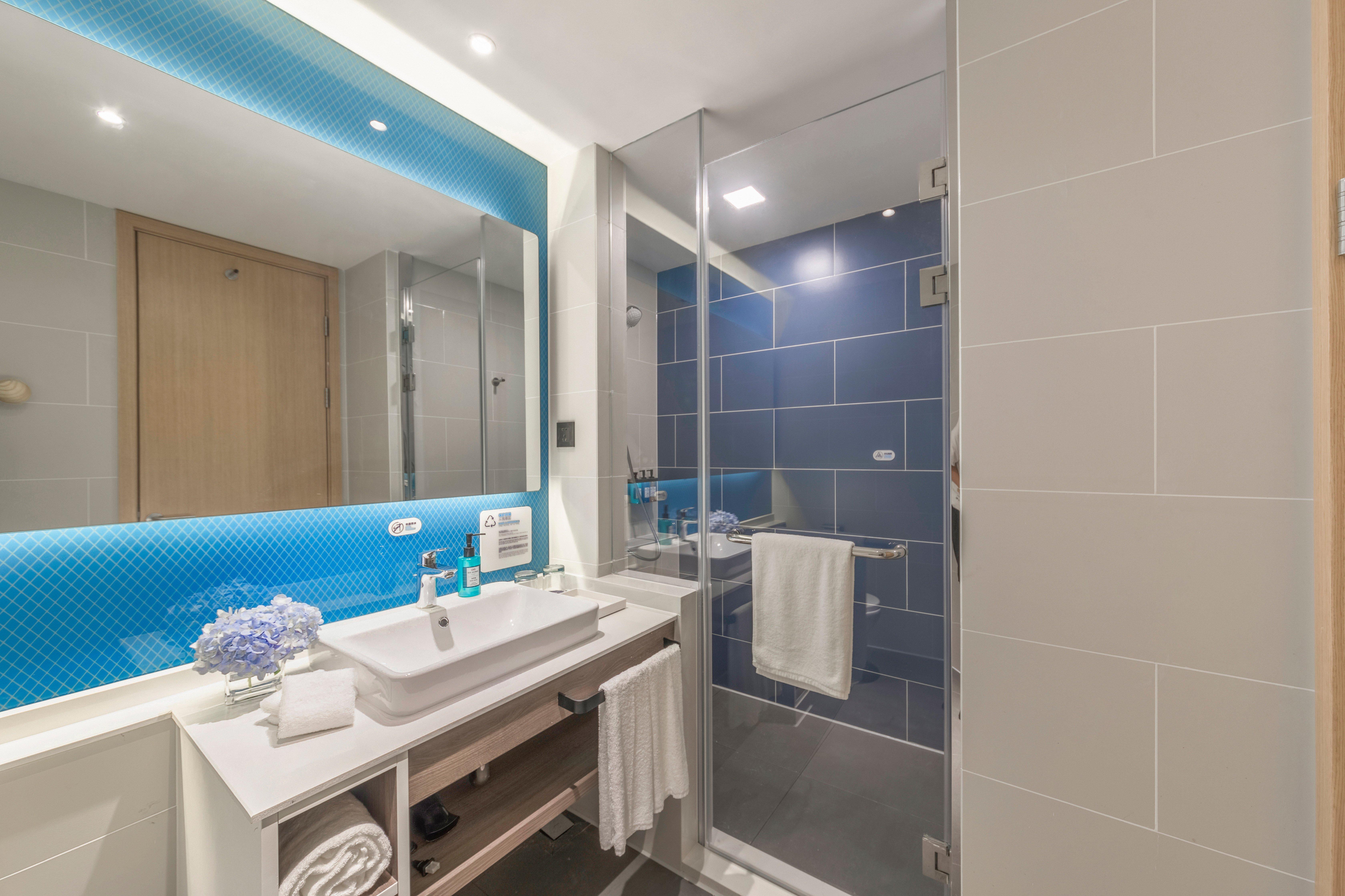 Holiday Inn Express Shanghai Jiading Center By Ihg Екстер'єр фото