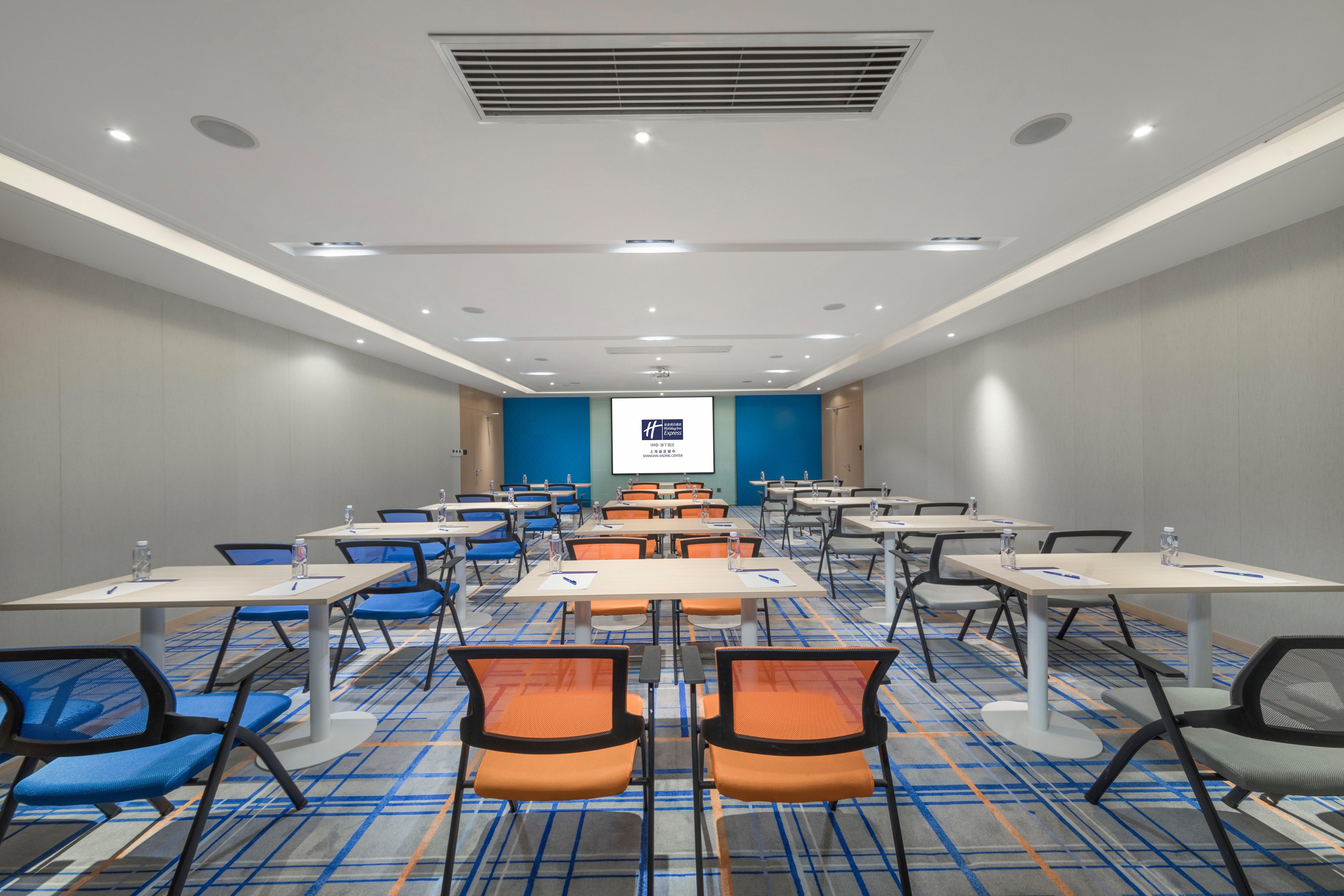 Holiday Inn Express Shanghai Jiading Center By Ihg Екстер'єр фото