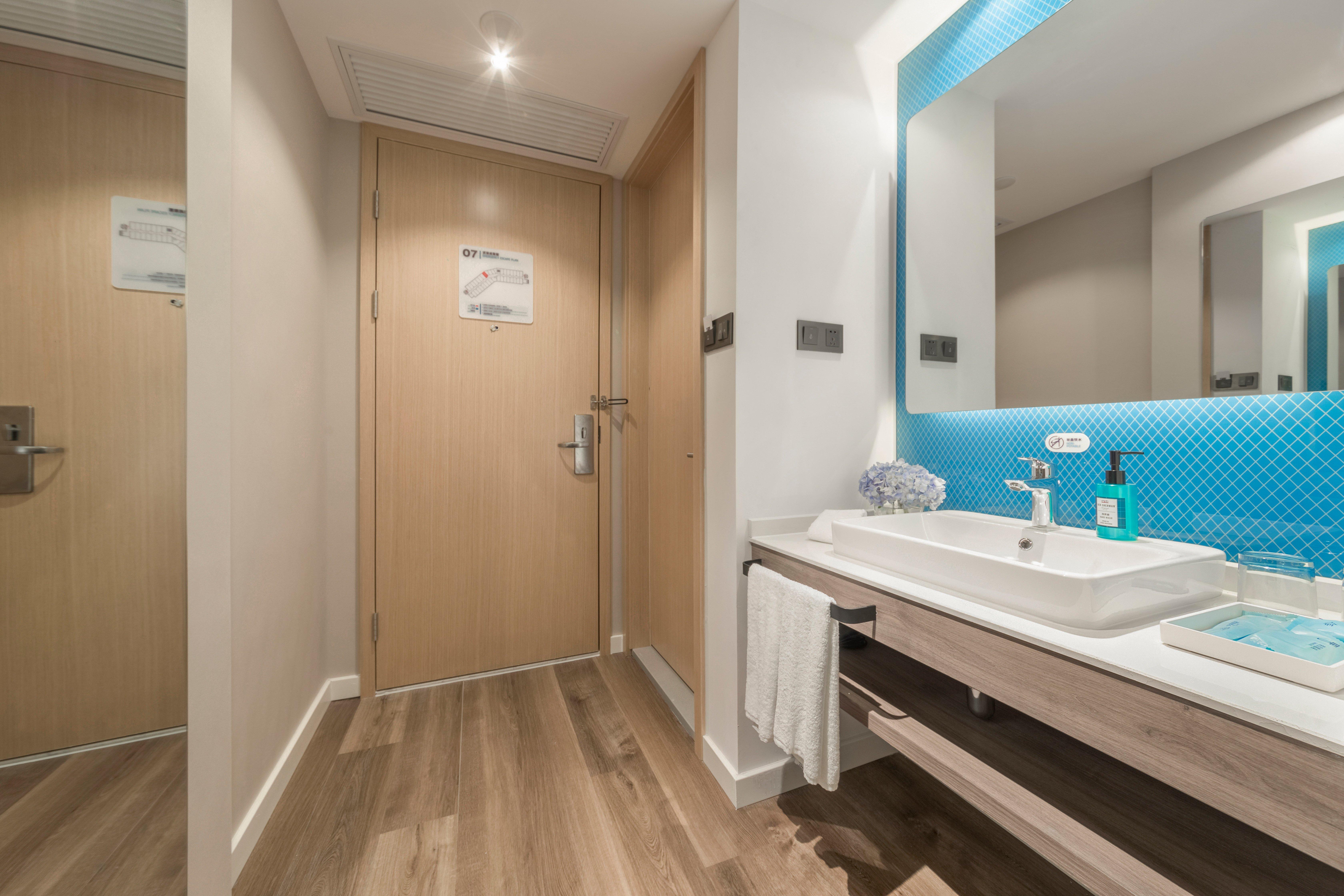 Holiday Inn Express Shanghai Jiading Center By Ihg Екстер'єр фото