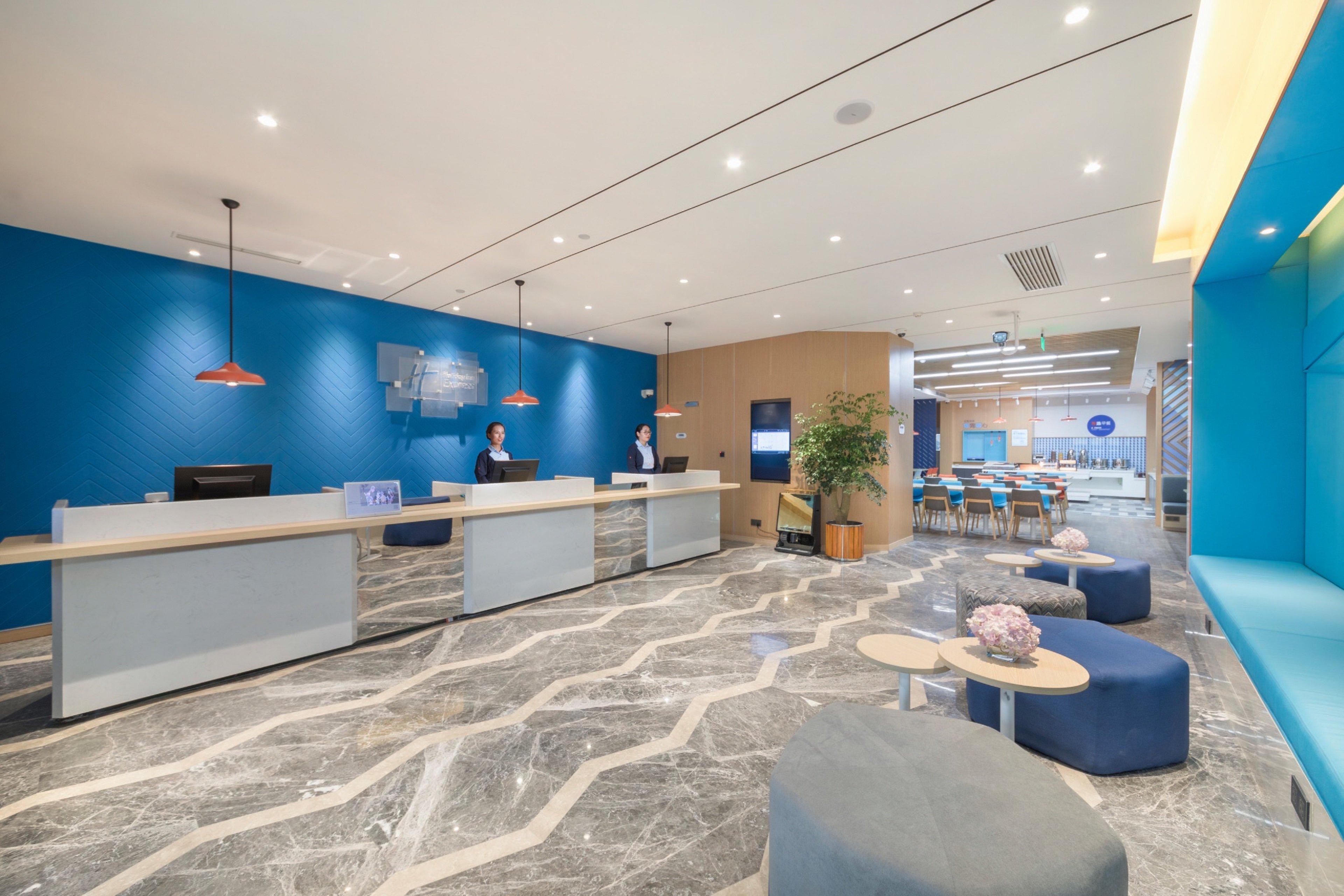 Holiday Inn Express Shanghai Jiading Center By Ihg Екстер'єр фото