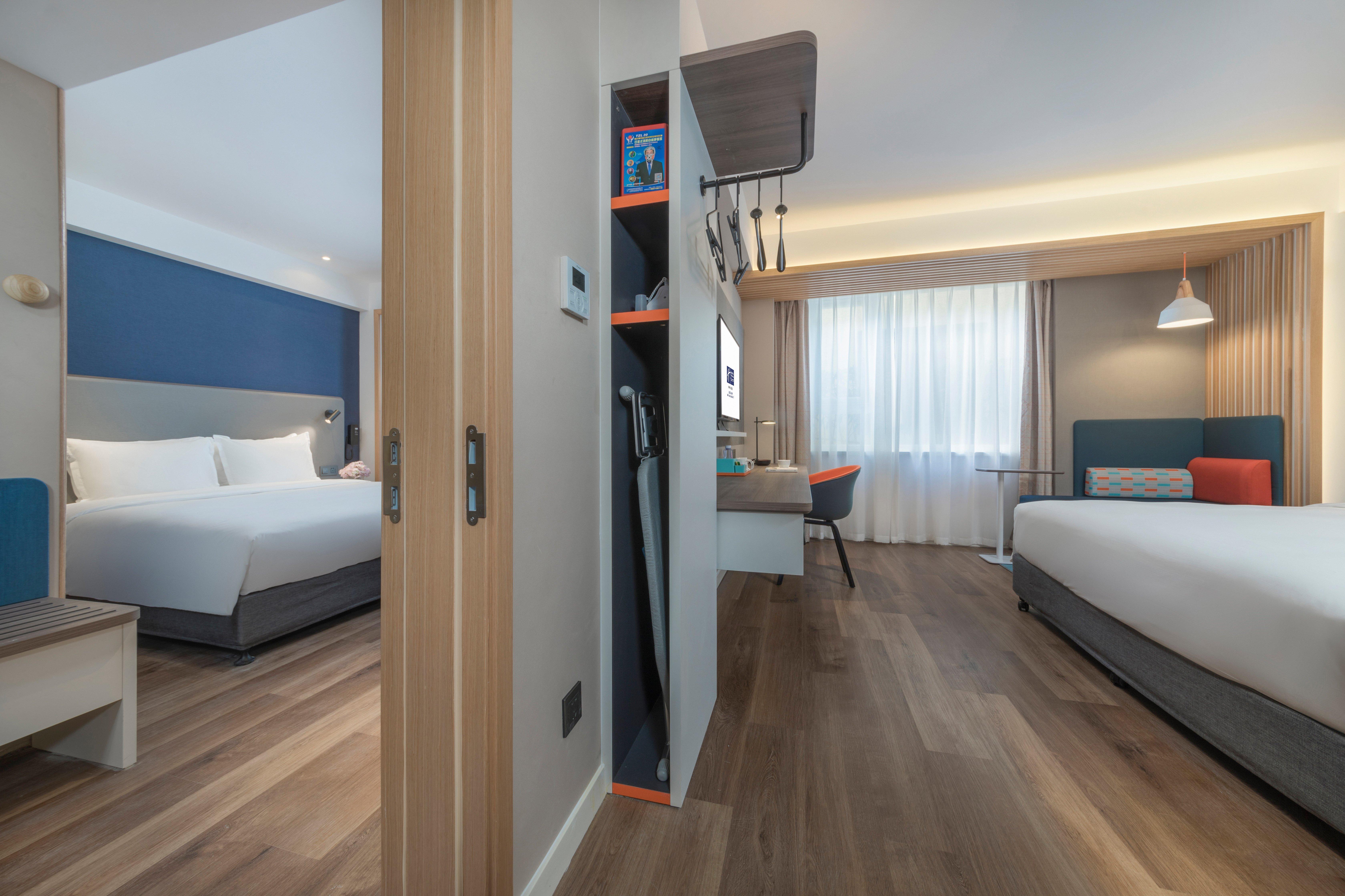 Holiday Inn Express Shanghai Jiading Center By Ihg Екстер'єр фото