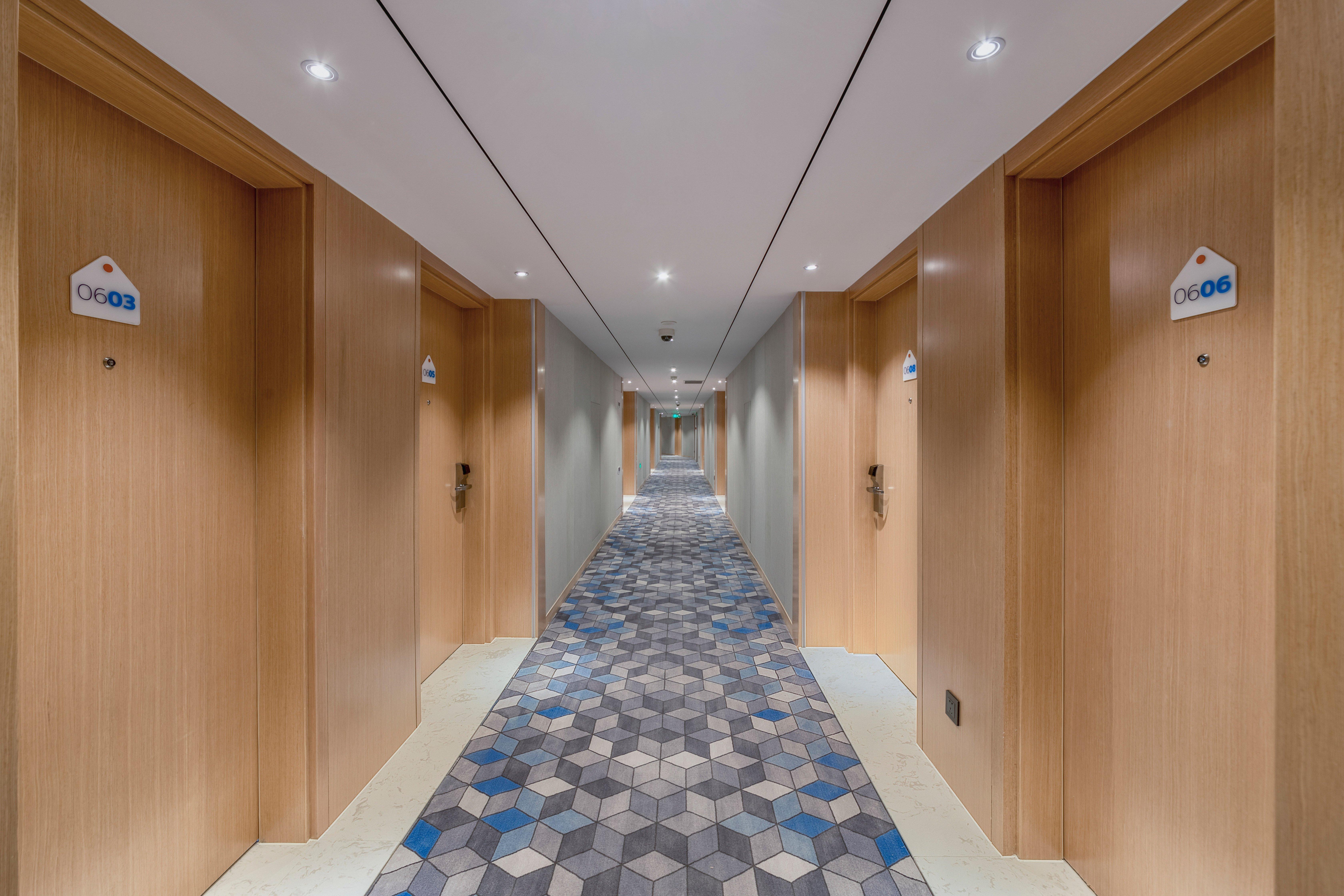 Holiday Inn Express Shanghai Jiading Center By Ihg Екстер'єр фото